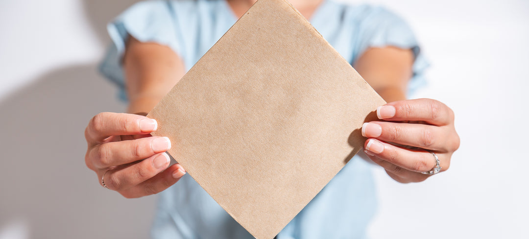 Holding a natural square filter